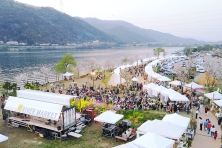 [MÙA ĐÔNG KOREA 5N4Đ] Ngắm Suối Cheonggyecheon (Lễ hội Ánh sáng Mùa đông)