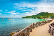 Combo Đảo KOH LARN - Trải Nghiệm Trò Chơi Biển Thương thức Hải Sản Tẹt Ga 2N1Đ 