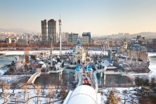 MÙA ĐÔNG HÀN QUỐC SEOUL - LOTTE WORLD - TRƯỢT TUYẾT - HÁI DÂU TẠI VƯỜN