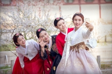 [PHƯỢT MÙA XUÂN KOREA] Trải nghiệm văn hóa, cuộc sống như một người Seoul chính hiệu